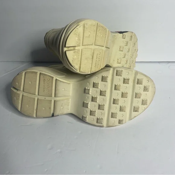 Gucci Disney  Leather Sneakers - Picture 8 of 16